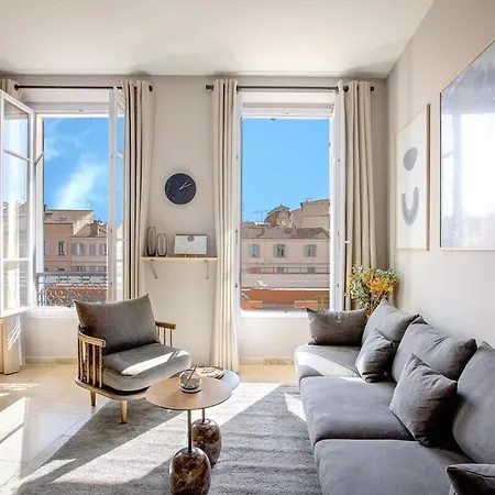 3 - Marché Forville - Proche Du Palais Cannes